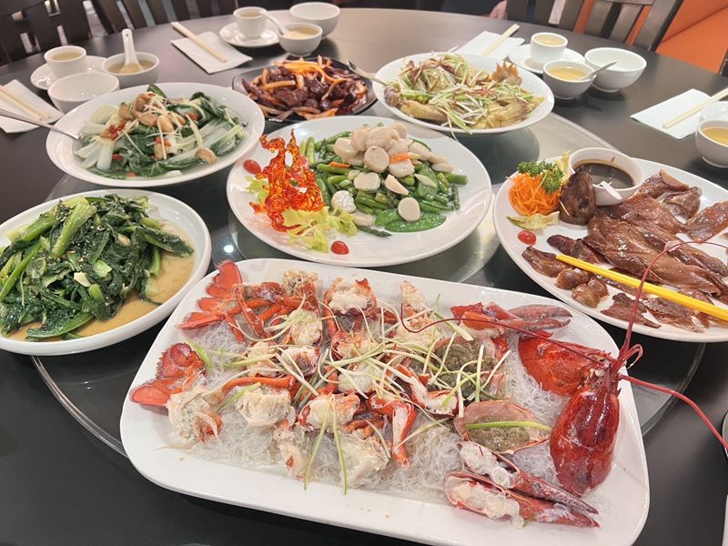 Sun Hong BBQ & Seafood Restaurant | Chinese food
